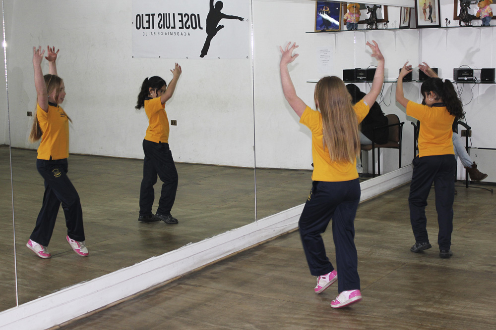 Taller de Danza visitó Academia de <br>José Luis Tejo