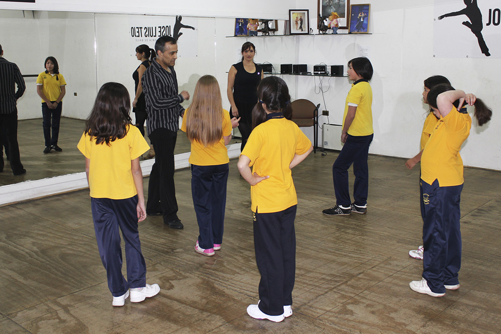 Taller de Danza visitó Academia de <br>José Luis Tejo